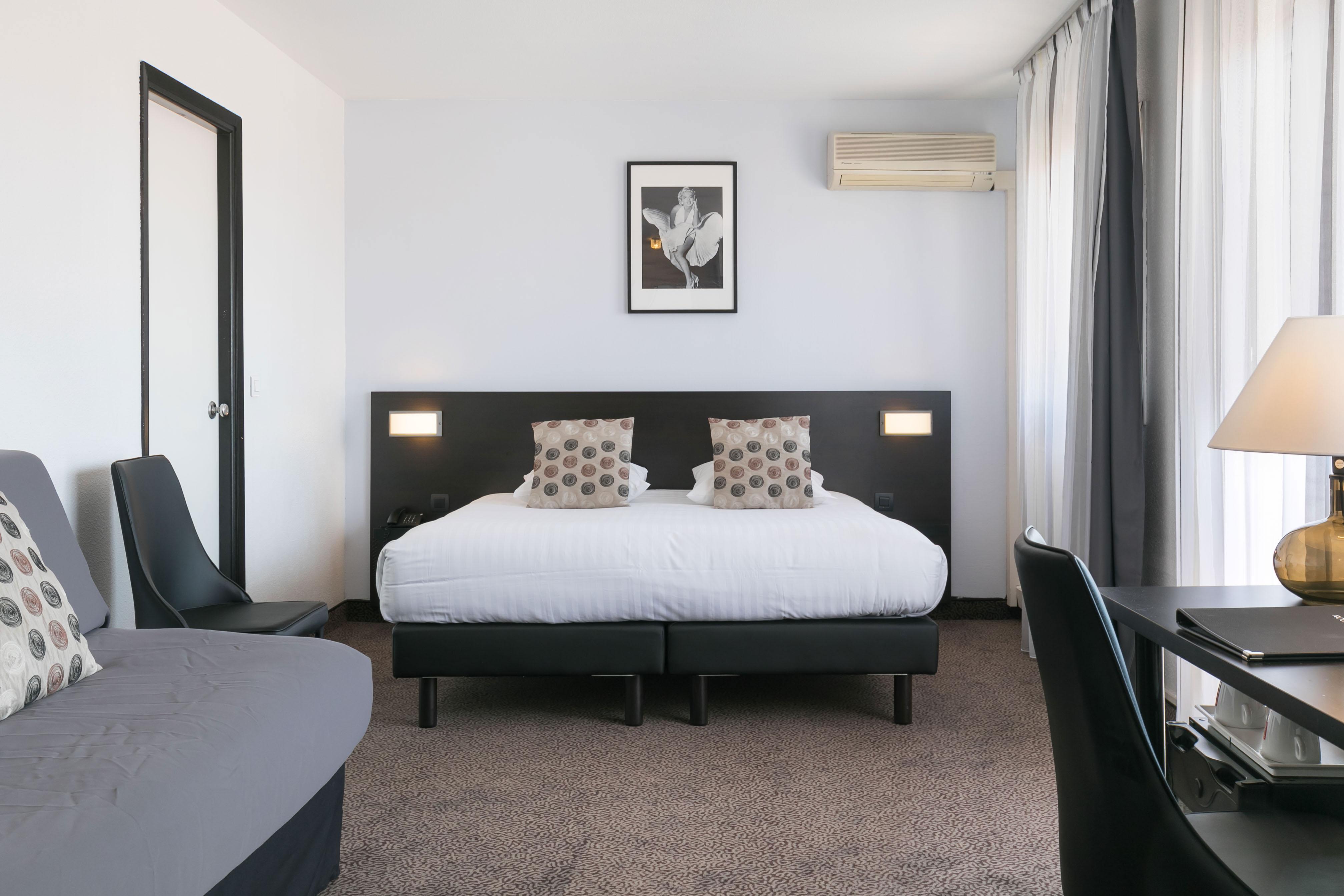 Best Western Hotel Mediterranee Menton Ngoại thất bức ảnh